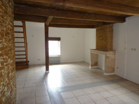 Location appartement type 4 (T4) 70m2 Cremieu-38Z03100PL000288-692-01
