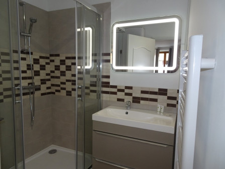 Location appartement type 1 (T1) 28m2 Cremieu-38Z03100PL000309-692-02