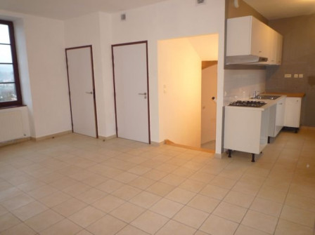 Location appartement type 3 (T3) 50m2 Villemoirieu-38Z03100PL000691-692-07