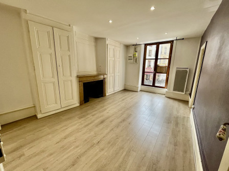 Location appartement type 2 (T2) 78m2 Cremieu-38Z03100PL000825-692-10