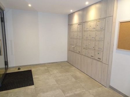 Location appartement type 2 (T2) 49m2 Villeurbanne-38Z03100PL001018-692-10
