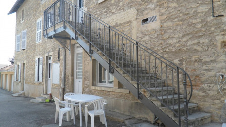 Location appartement type 3 (T3) 60m2 Trept-38Z03100PL001064-692-02