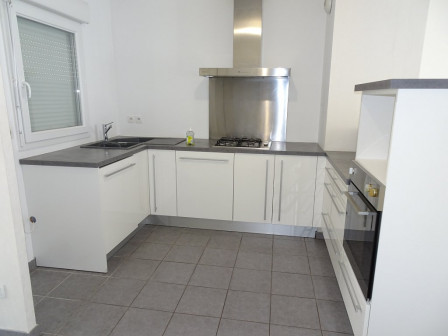 Location appartement type 3 (T3) 56m2 Lyon-38Z03100PL001115-692-03