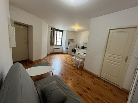 Location appartement type 1 (T1) 30m2 Cremieu-38Z03100PL001191-692-03