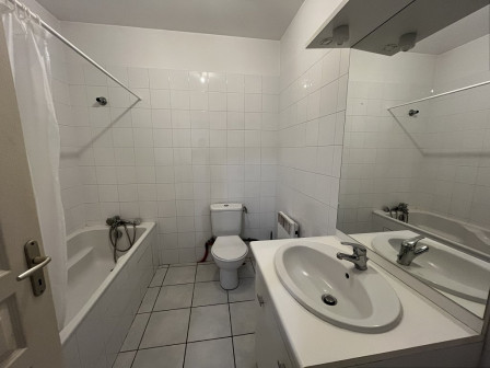 Location appartement type 1 (T1) 30m2 Cremieu-38Z03100PL001191-692-04
