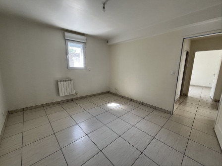 Location appartement type 3 (T3) 62m2 Loyettes-38Z03100PL001297-692-05