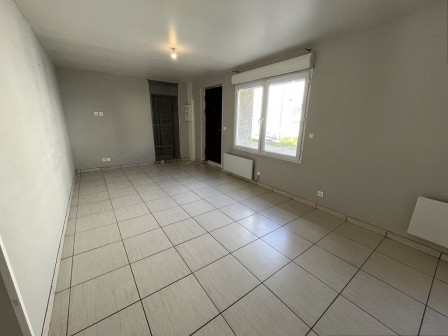 Location appartement type 3 (T3) 62m2 Loyettes-38Z03100PL001297-692-09