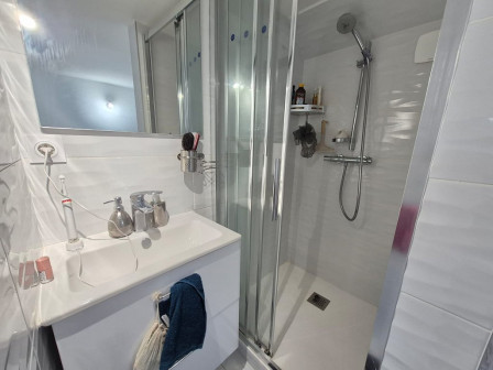 Location appartement type 2 (T2) 26m2 Chavanoz-38Z03100PL001538-692-04