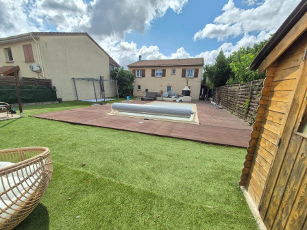 Location appartement type 4 (T4) 103m2 Venissieux-38Z03100PL001540-692-01