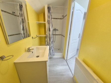 Location appartement type 2 (T2) 27m2 Chavanoz-38Z03100PL001541-692-10