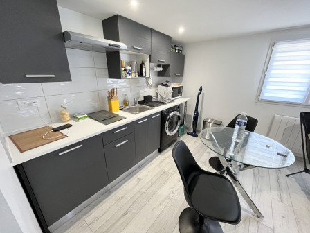 Location appartement type 2 (T2) 30m2 Chavanoz-38Z03100PL001542-692-03