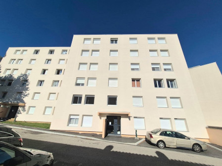 Location appartement type 4 (T4) 79m2 Pont de cheruy-38Z03100PL001544-692-04