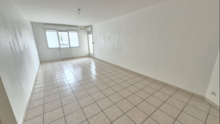 Location appartement type 4 (T4) 85m2 Villeurbanne-38Z03100PL001545-692-01