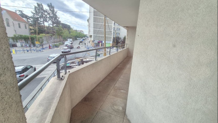 Location appartement type 4 (T4) 85m2 Villeurbanne-38Z03100PL001545-692-05
