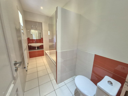 Location maison 4 pièces 106m2 Sermerieu-38Z03100PM000972-692-07