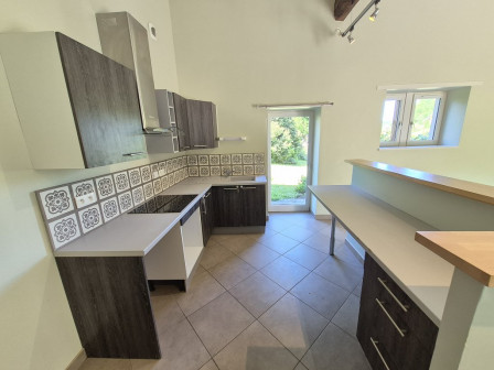 Location maison 4 pièces 106m2 Sermerieu-38Z03100PM000972-692-08