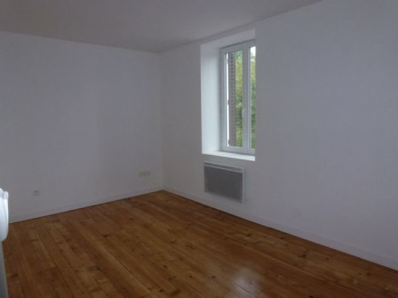 Location maison 3 pièces 50m2 Hieres sur amby-38Z03100PM000999-692-05