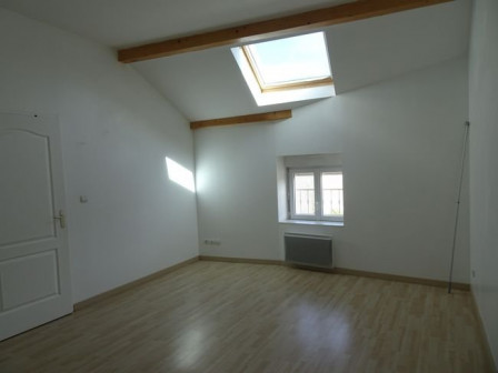 Location maison 3 pièces 86m2 St baudille de la tour-38Z03100PM001172-692-08