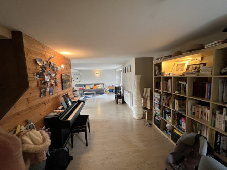 Location maison 6 pièces 180m2 Villemoirieu-38Z03100PM001320-692-06