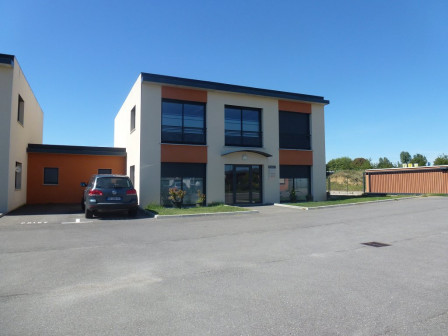 Location local/garage/parking 55m2 Villemoirieu-38Z03100VC001204-692-02