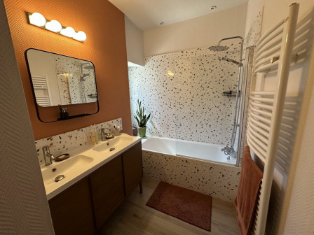 Vente maison 6 pièces 141m2 Cremieu-38Z03100VP001793-692-07
